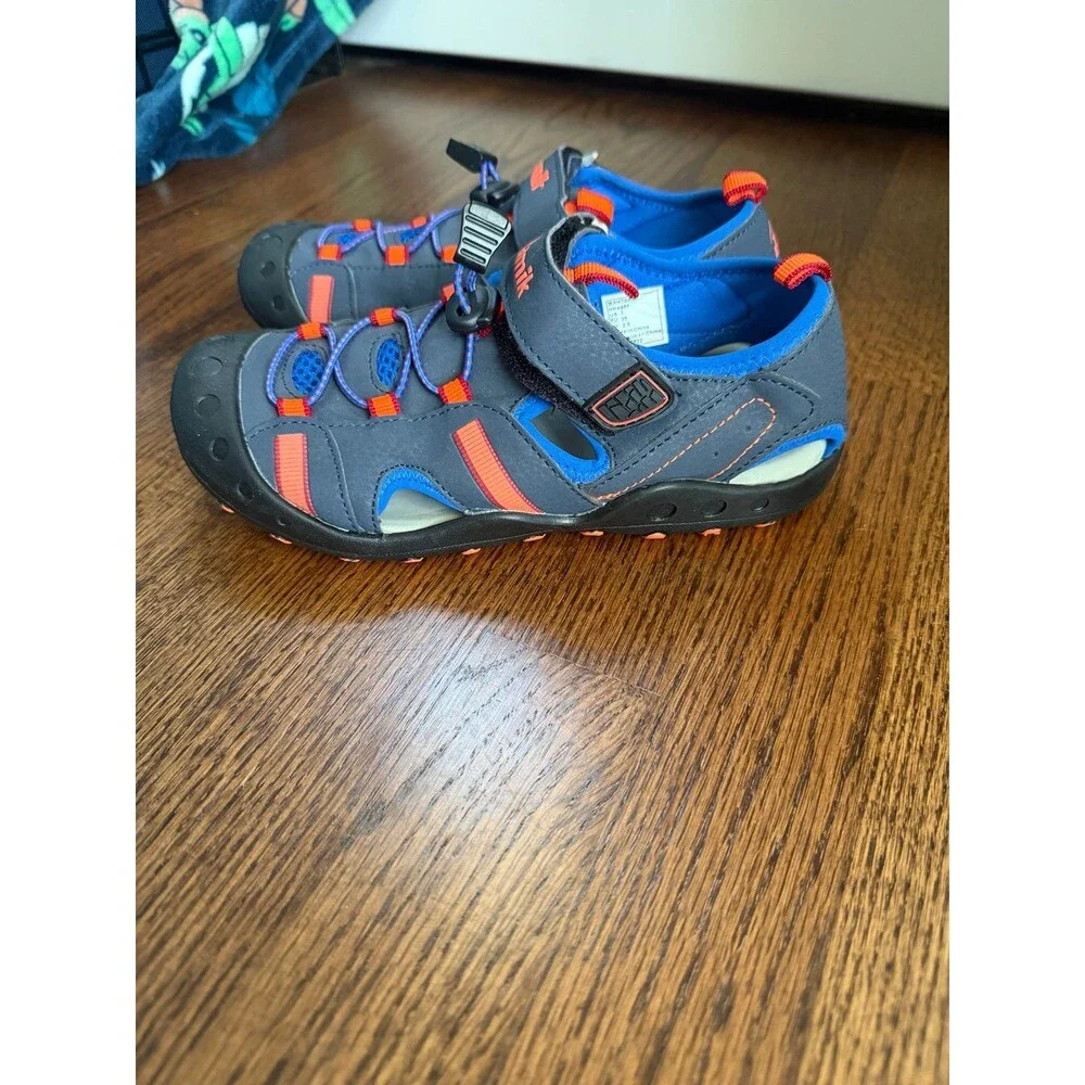 Kamik Mantaray Boys Waterproof Sport Sandals Water Shoes Size 3 Blue NWT NWOB